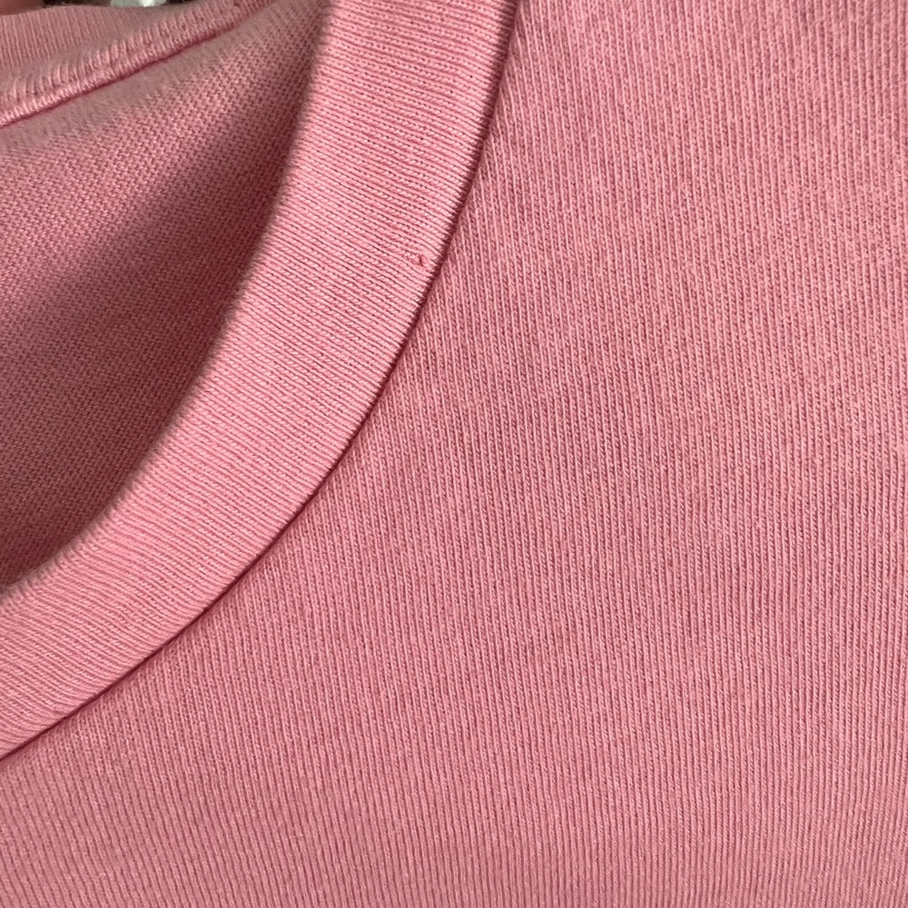 Levi’s Pink Short Sleeve Tee 100% Cotton Size Medium Women’s - Picture 8 of 10